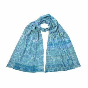 Venez découvrir les écharpes femme à la boutique de prêt à porter multimarques à Tarbes