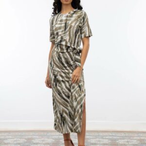 Venez découvrir les robes femme à la boutique de prêt à porter multimarques à Tarbes