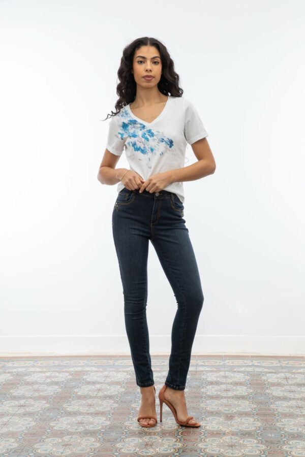 Venez découvrir les tee-shirts femme à la boutique de prêt à porter multimarques à Tarbes