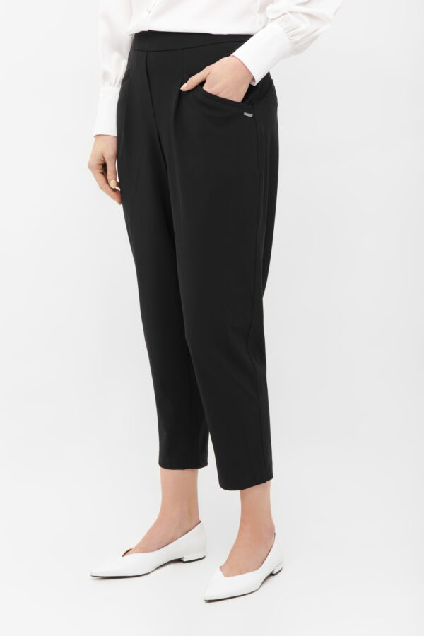 Venez découvrir les pantalons femme à la boutique de prêt à porter multimarques à Tarbes