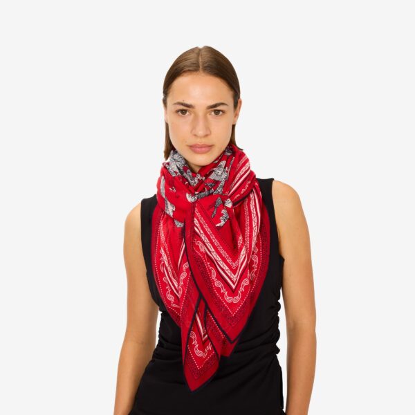 Venez découvrir les ACCESSOIRES femme à la boutique de prêt à porter multimarques à Tarbes
