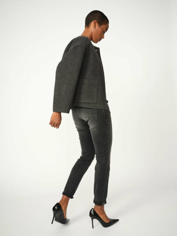 JEAN GRIS NAOMI ANNC TARBES